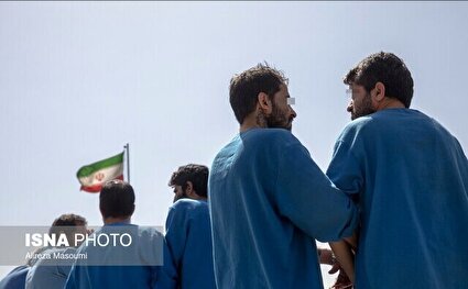 دستگیری ۵۵ تبعه بیگانه در عملیات مقابله با قاچاق سوخت در میناب