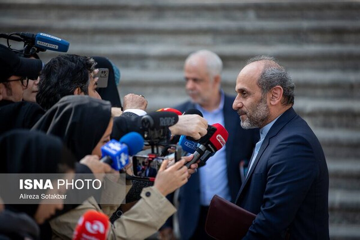 جبلی: موشک‌ها آمدند و رفتند، اما میکروفون‌های ما همچنان روشن است