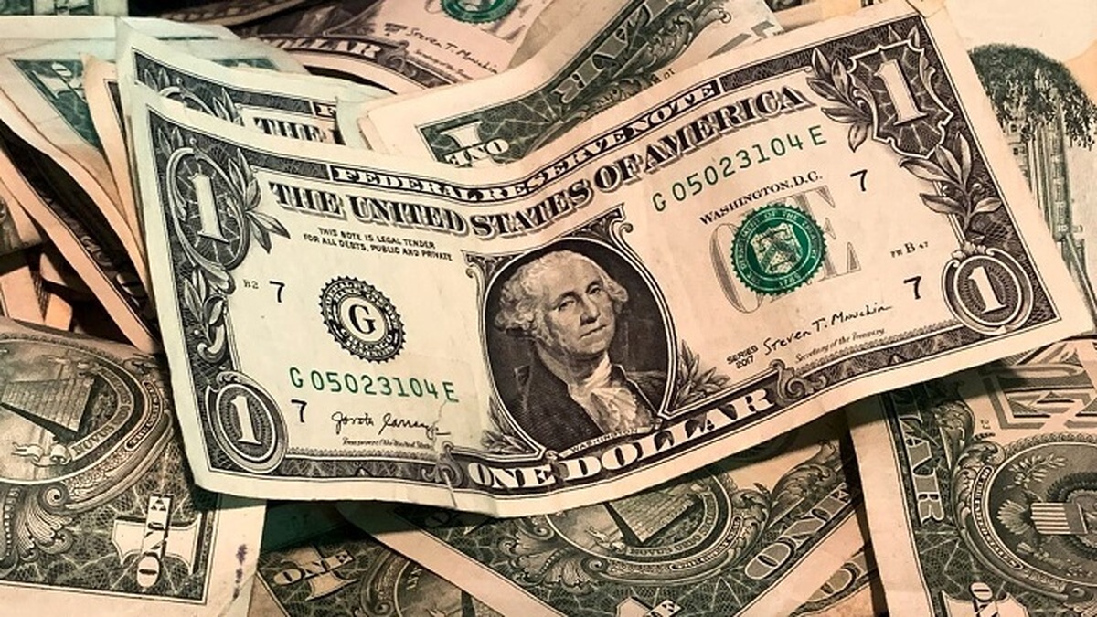 قیمت دلار امروز 19 تیر 1404