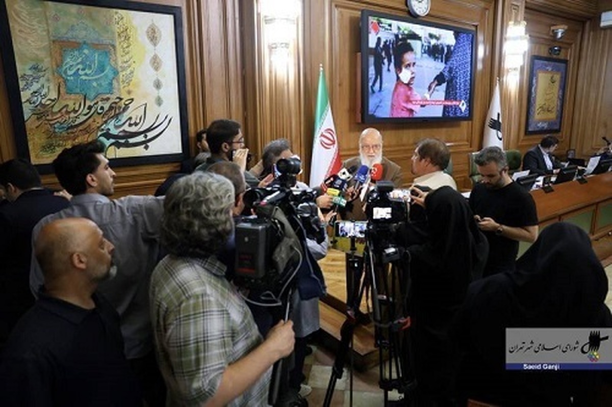تکذیب خبر جعلی درباره جلسه شورای شهر تهران با مسئولان شهرداری تأکید بر قدردانی چمران از عملکرد دستگاه قضا