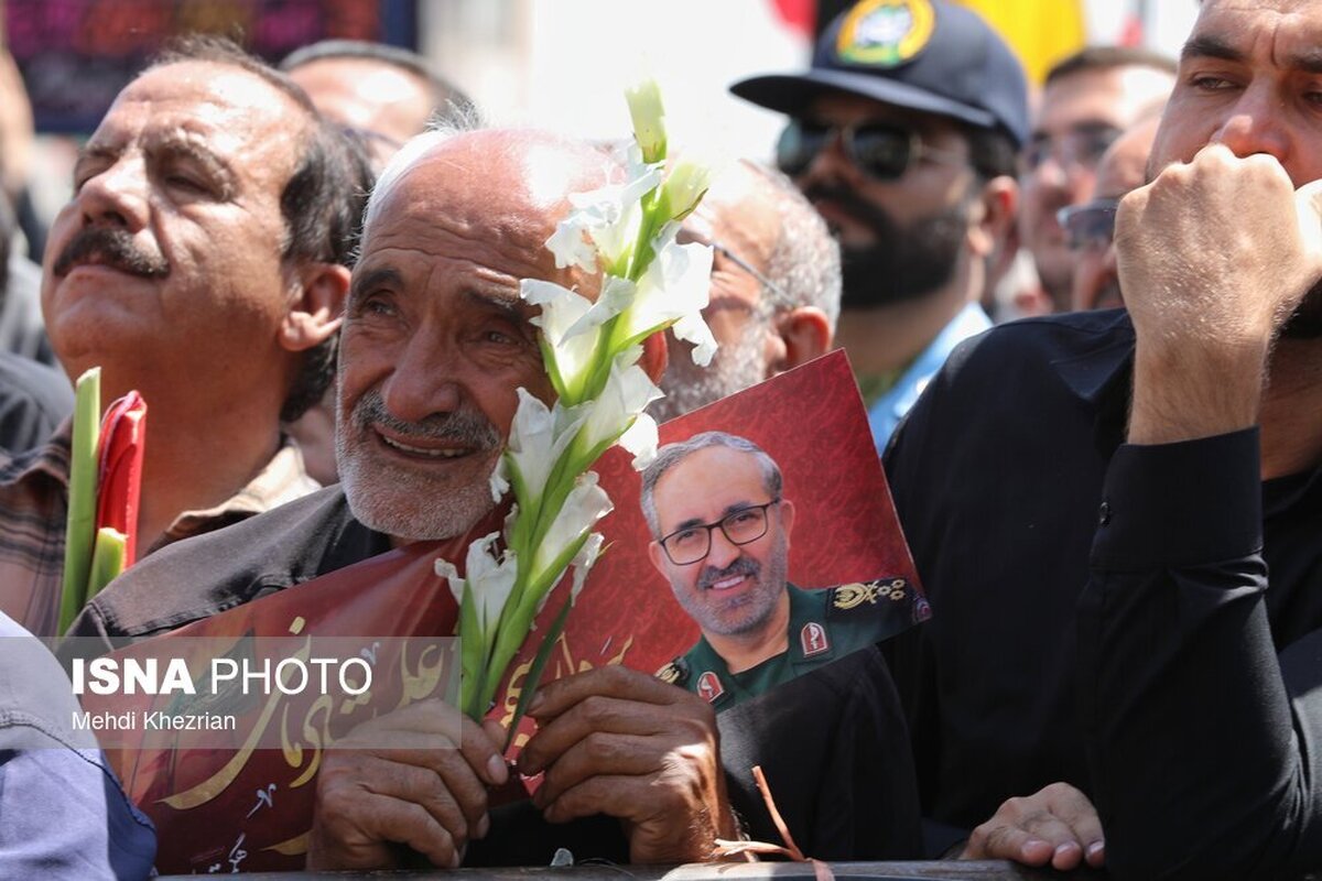 تشییع پیکر سپهبد شهید علی شادمانی - همدان (+عکس)