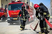 جزئیات آتش سوزی در انبار ضایعات شرکت آب و فاضلاب کرمانشاه (+عکس)