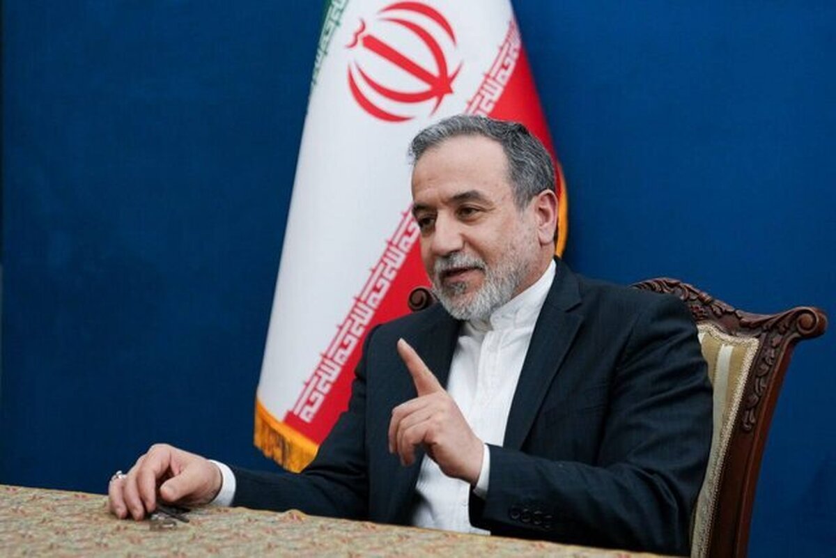 عراقچی: رهبر انقلاب با عصای موسیگونه خود، راهها را باز کردند