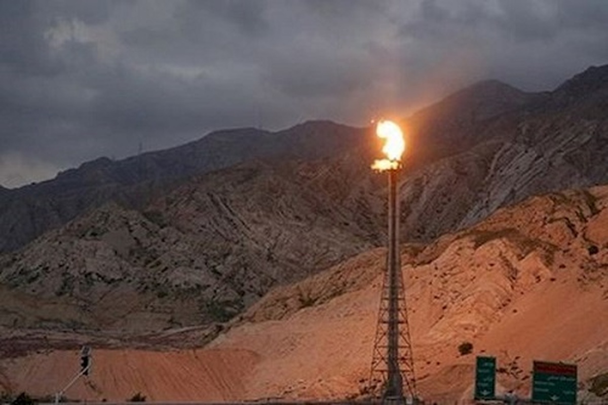 پایان مشعل‌سوزی تا ۱۴۰۷  آزمون بزرگ وزارت نفت در محیط‌ زیست و اقتصاد