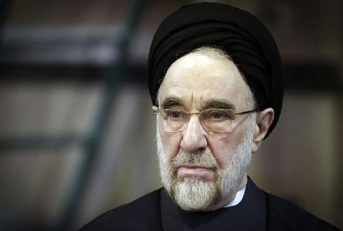 عیادت پزشکیان از سید محمد خاتمی در بیمارستان (+عکس)