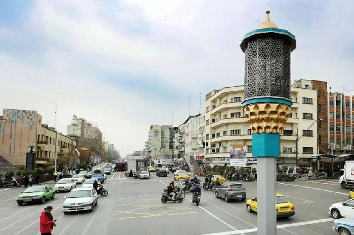 نصب بلندگو در خیابان‌های تهران