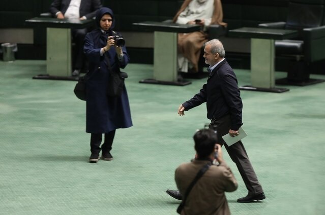 خلاصه اخبار ۱۸ شهریور مجلس؛ جلسه غیرعلنی با پزشکیان