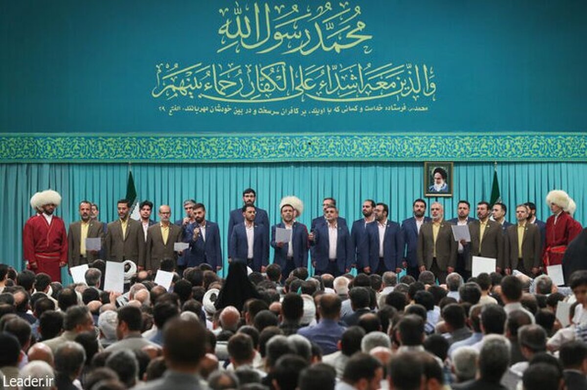 برگزاری مراسم عید بزرگ ولادت پیامبر اعظم (ص) و امام صادق (ع) در حسینیه امام خمینی (ره)