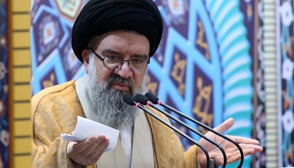 آیت‌الله احمد خاتمی: کشور‌های اسلامی روابط سیاسی و بازرگانی را با رژیم صهیونیستی قطع کنند
