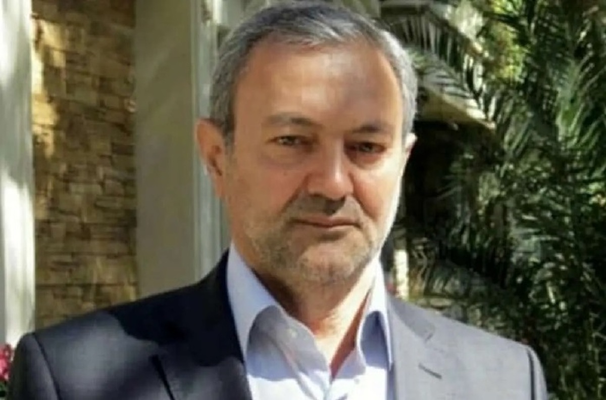 حکم آزادی محمدباقر بختیار به وی ابلاغ شد (+عکس)
