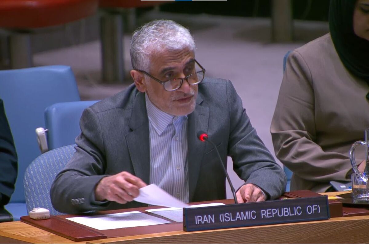 ایران: آینده افغانستان باید به دست افغان‌ها رقم بخورد