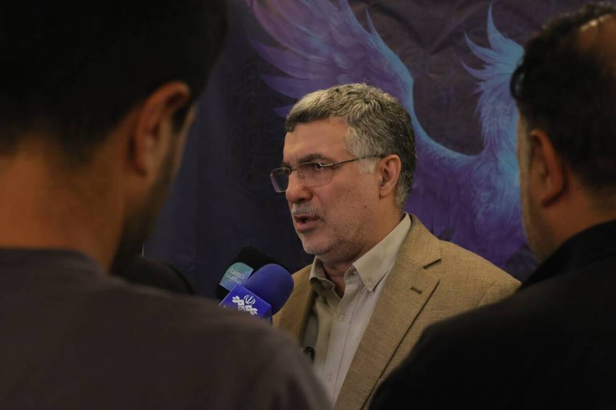 پیام تبریک وزیر بهداشت به مناسبت روز داروسازی