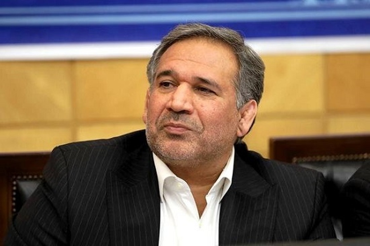 رئیس کمیسیون اقتصادی مجلس: واحد پول ملی ریال باقی می‌ماند