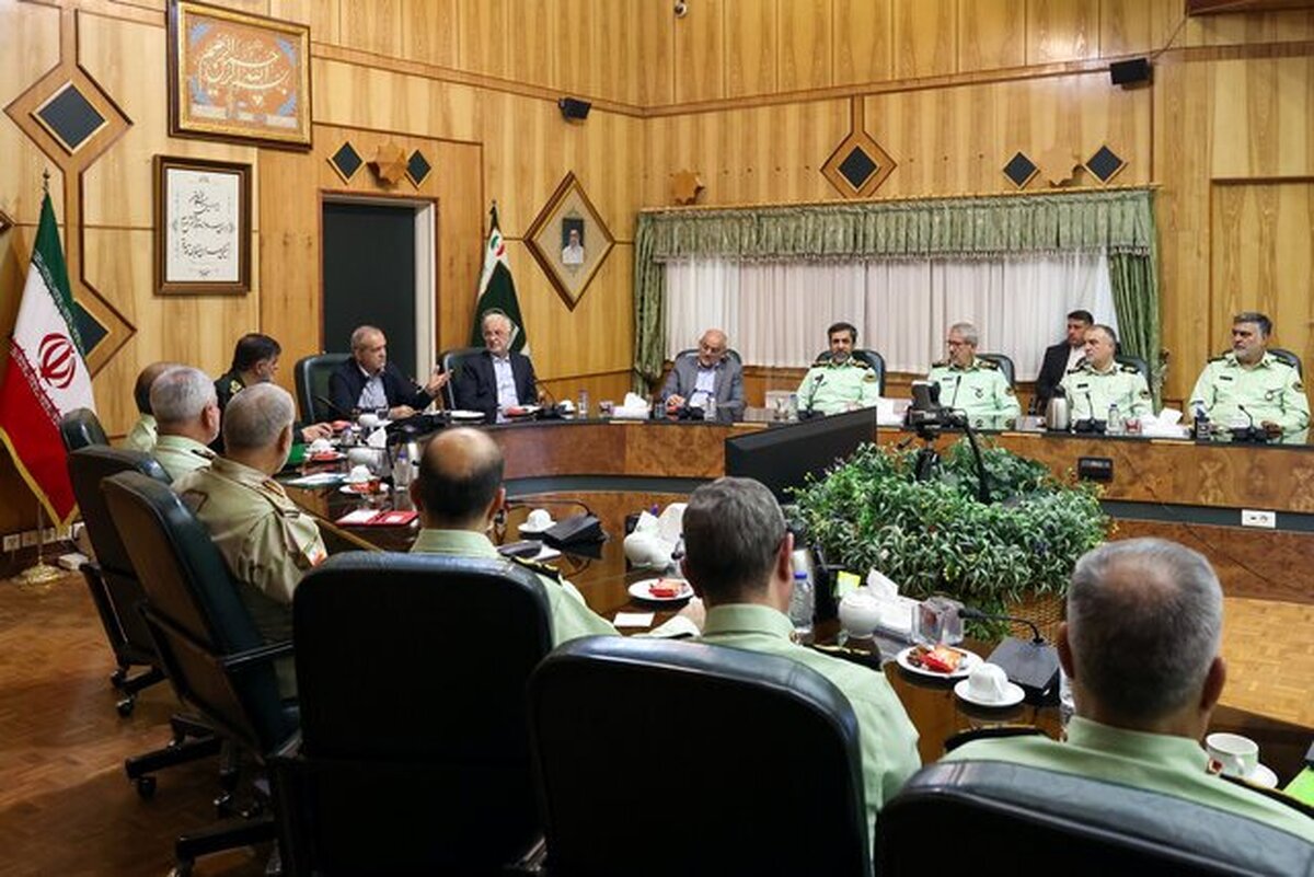 پزشکیان: باید مردم را قانع کنیم تا در رعایت مقررات همراهی کنند