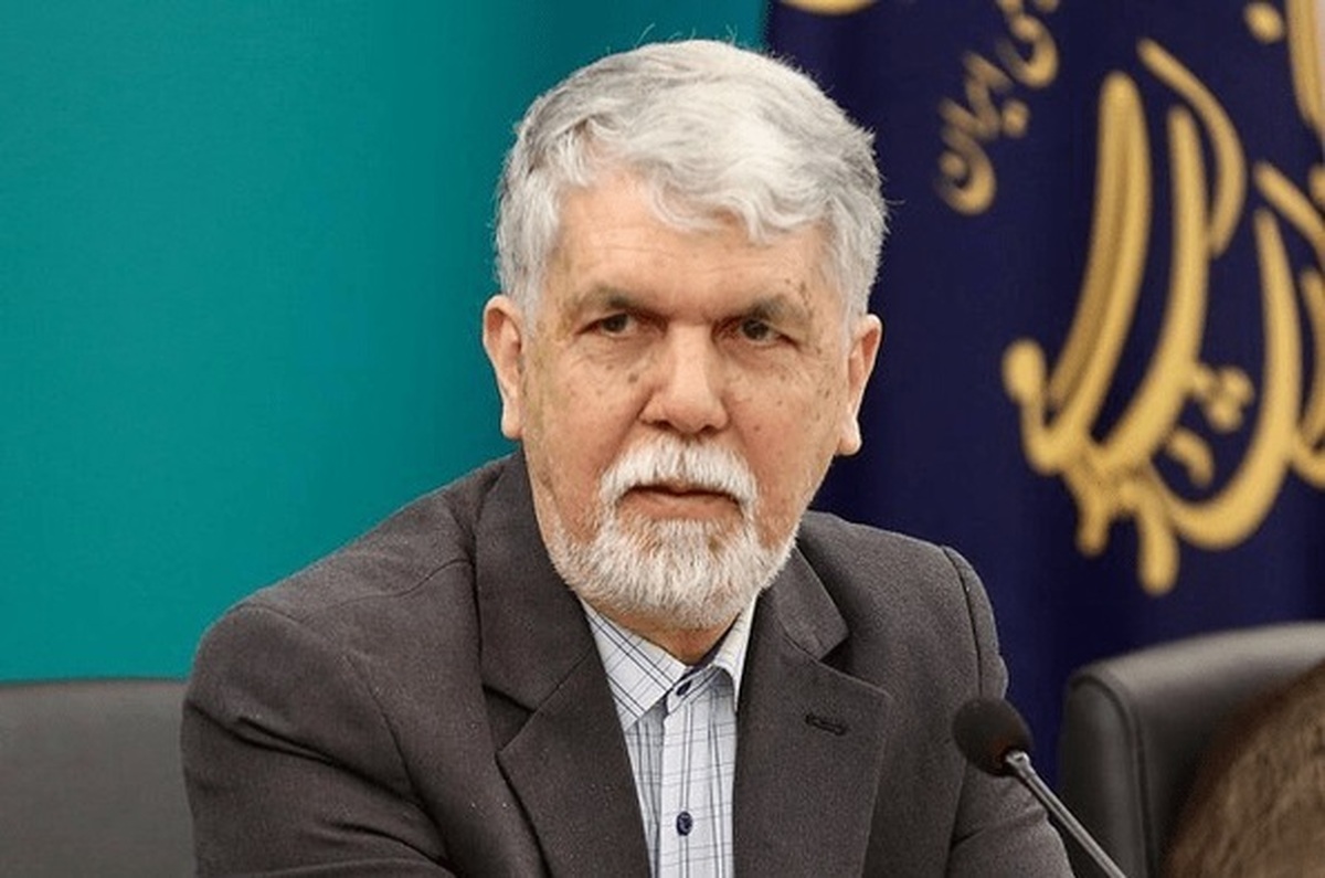 وزیر ارشاد: رائد فریدزاده نمی‌رود