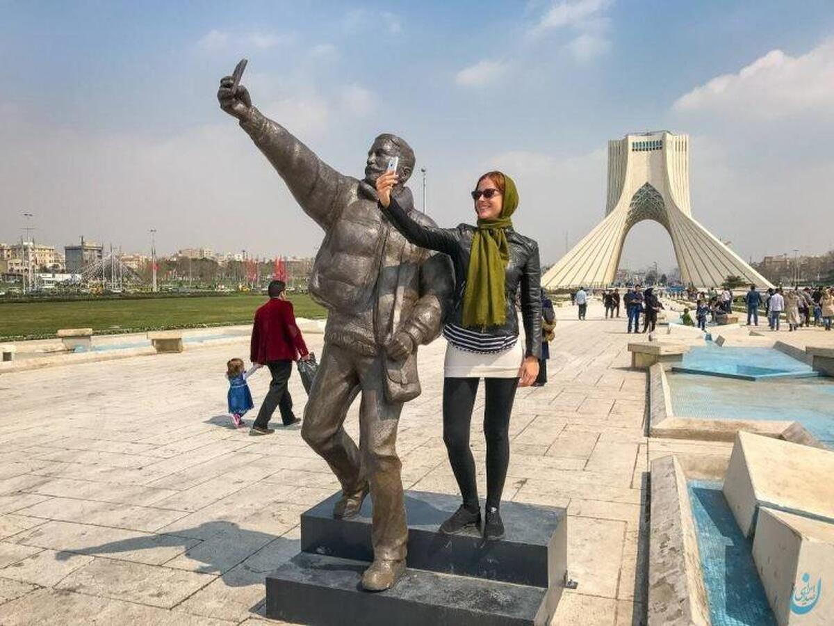 آیا تاسیس شرکت گردشگری تهران افسردگی پایتخت را درمان میکند؟ رئیس کمیته گردشگری شورای شهر: باید لبخند را به تهران برگردانیم