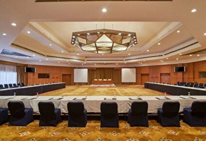 پزشکیان امشب درباره دعوت آمریکا به نشست شرم‌الشیخ تصمیم‌ می‌گیرد