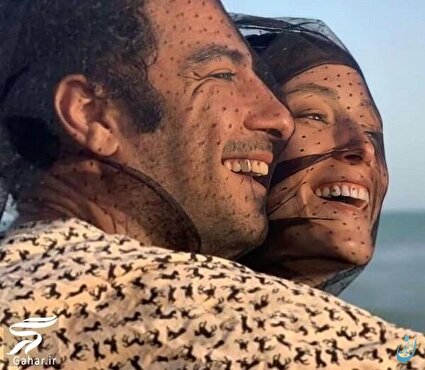 فرشته حسینی همسر نوید محمدزاده به کانادا پناهنده شد؟