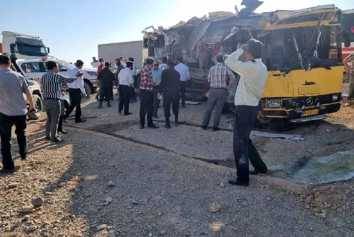 خواب‌آلودگی راننده عامل سانحه مرگبار دانشجویان پیراپزشکی سرخه