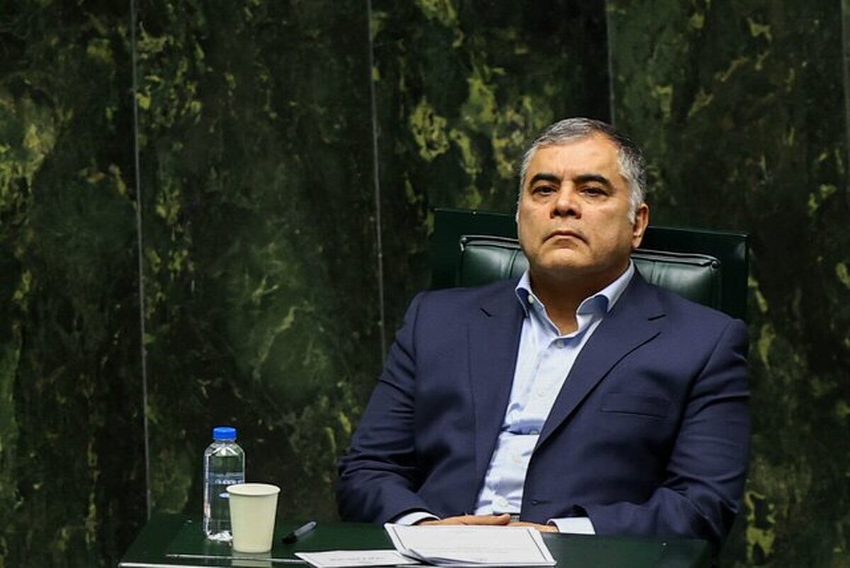 وزیر نفت: فعلا برنامه‌ای برای تغییر سهمیه و قیمت بنزین وجود ندارد