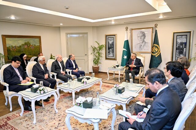 گزارش تخت روانچی از سفر اخیر خود به دو کشور قطر و پاکستان گزارش تخت روانچی از سفر اخیر خود به دو کشور قطر و پاکستان