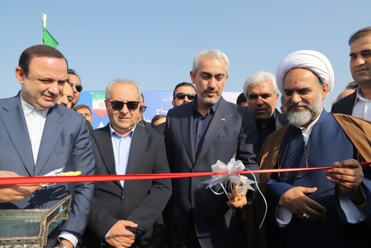 افتتاح کریدور شهدای اقتدار منطقه آزاد ارس با حضور وزیر اقتصاد