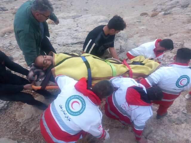 پیدا شدن راننده اتوبوس واژگون شده تهران به یاسوج پیدا شدن راننده اتوبوس واژگون شده تهران به یاسوج