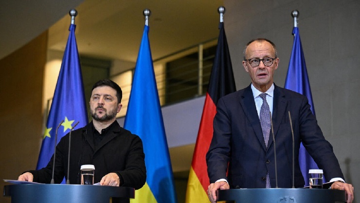 مرتس: آمریکا با تضمینهای امنیتی مشابه ناتو به اوکراین موافقت کرد مرتس: آمریکا با تضمینهای امنیتی مشابه ناتو به اوکراین موافقت کرد